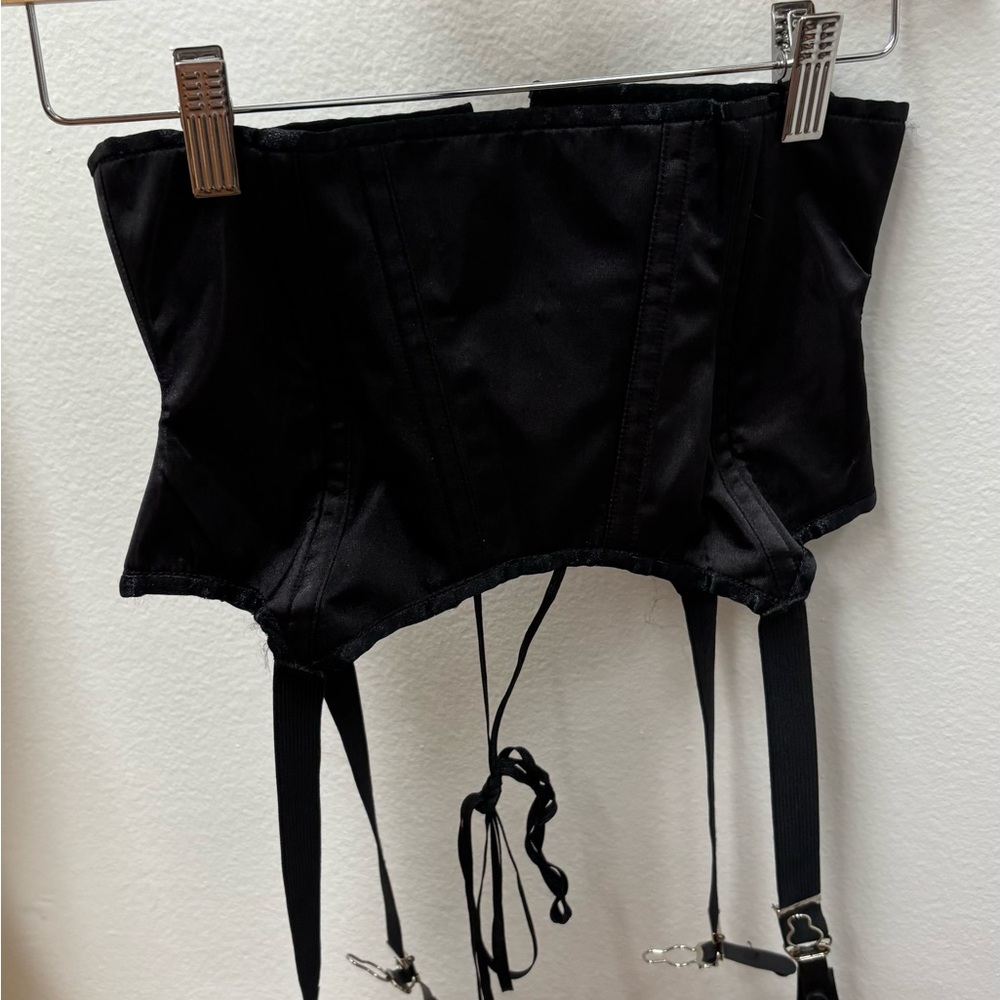 Leg Avenue Black Corset Belt with Silver Accents